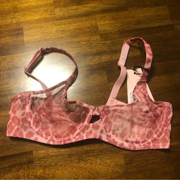 NWT $130 Agent Provocateur Lucky Full Cup Underwired Bra in Pink Leopard - 32B! - Picture 8 of 16